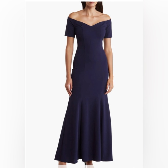 MARINA Dresses & Skirts - Marina Navy Off-the-Shoulder Trumpet Gown and Short Sleeves Size L WITH TAGS